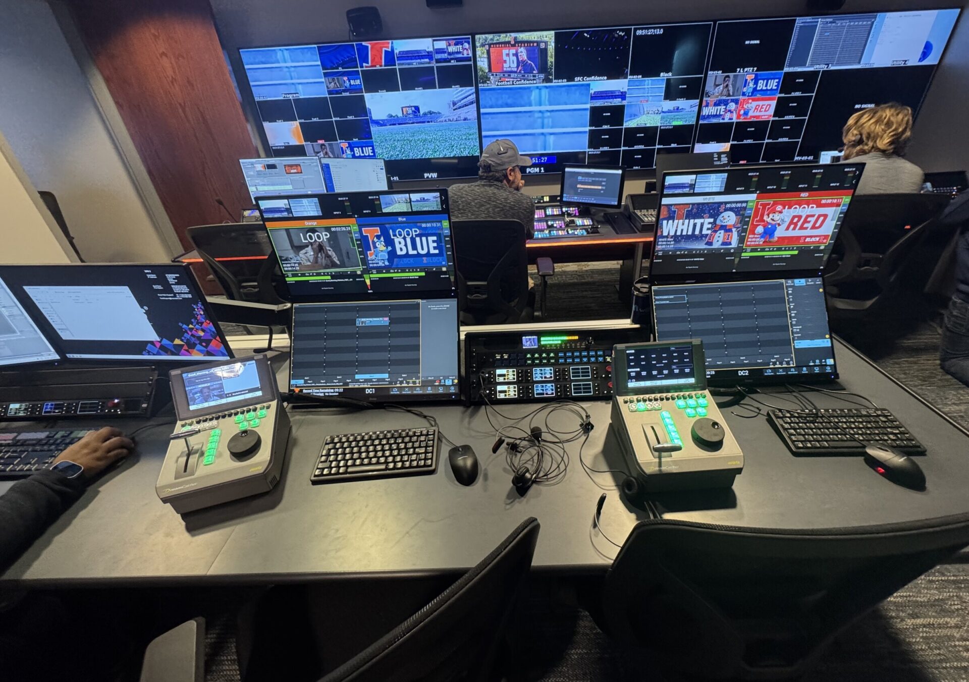 AJP Scope: Feasibility, Design and Engineering, Financial Modeling, Procurement, Construction Administration.
Technology Disciplines: LED Display Systems, Audio Systems, Broadcast Systems, Broadcast Cabling, Wi-Fi.